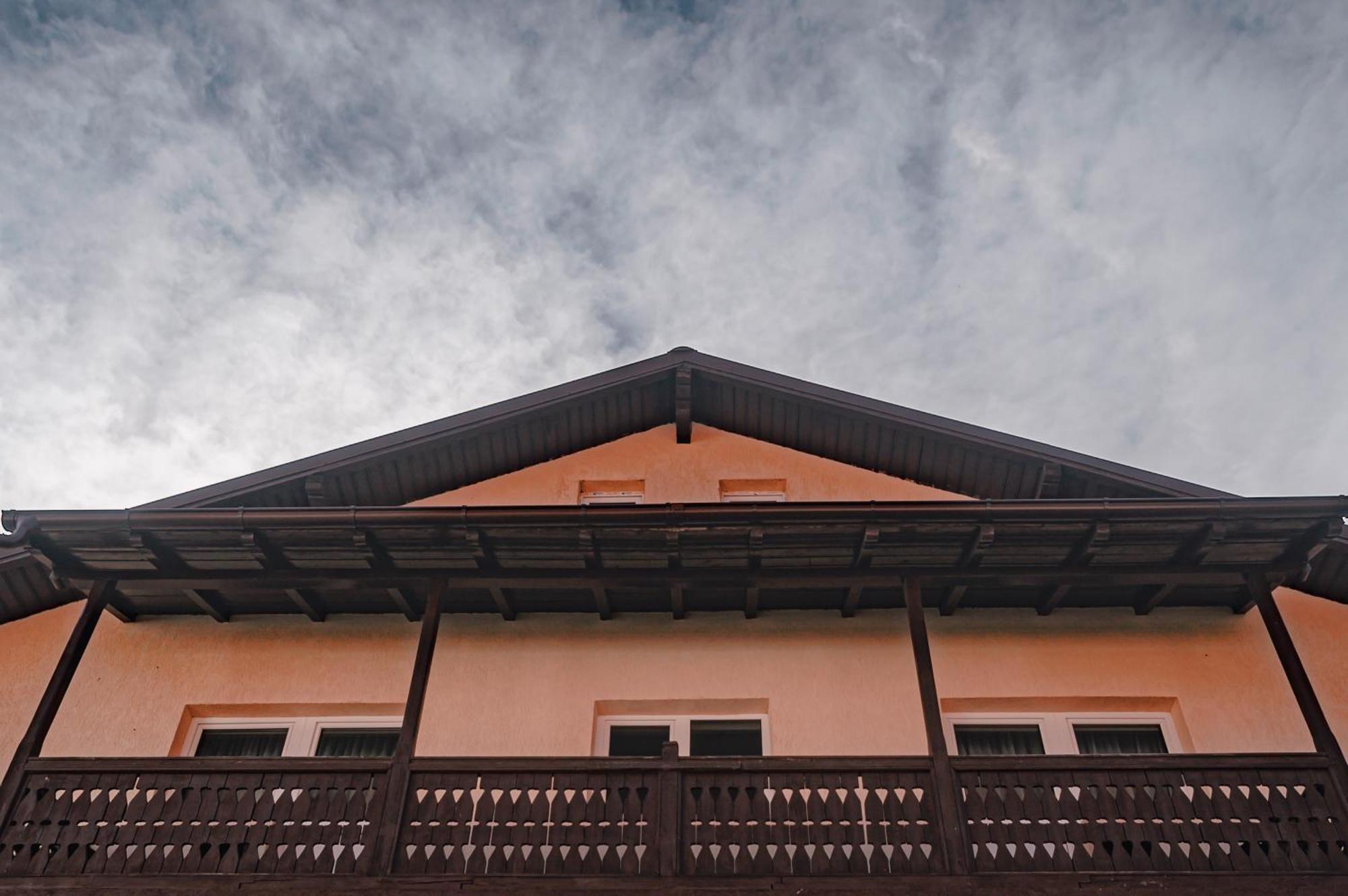 Hotel Alpine Bliss Sinaia Exterior foto