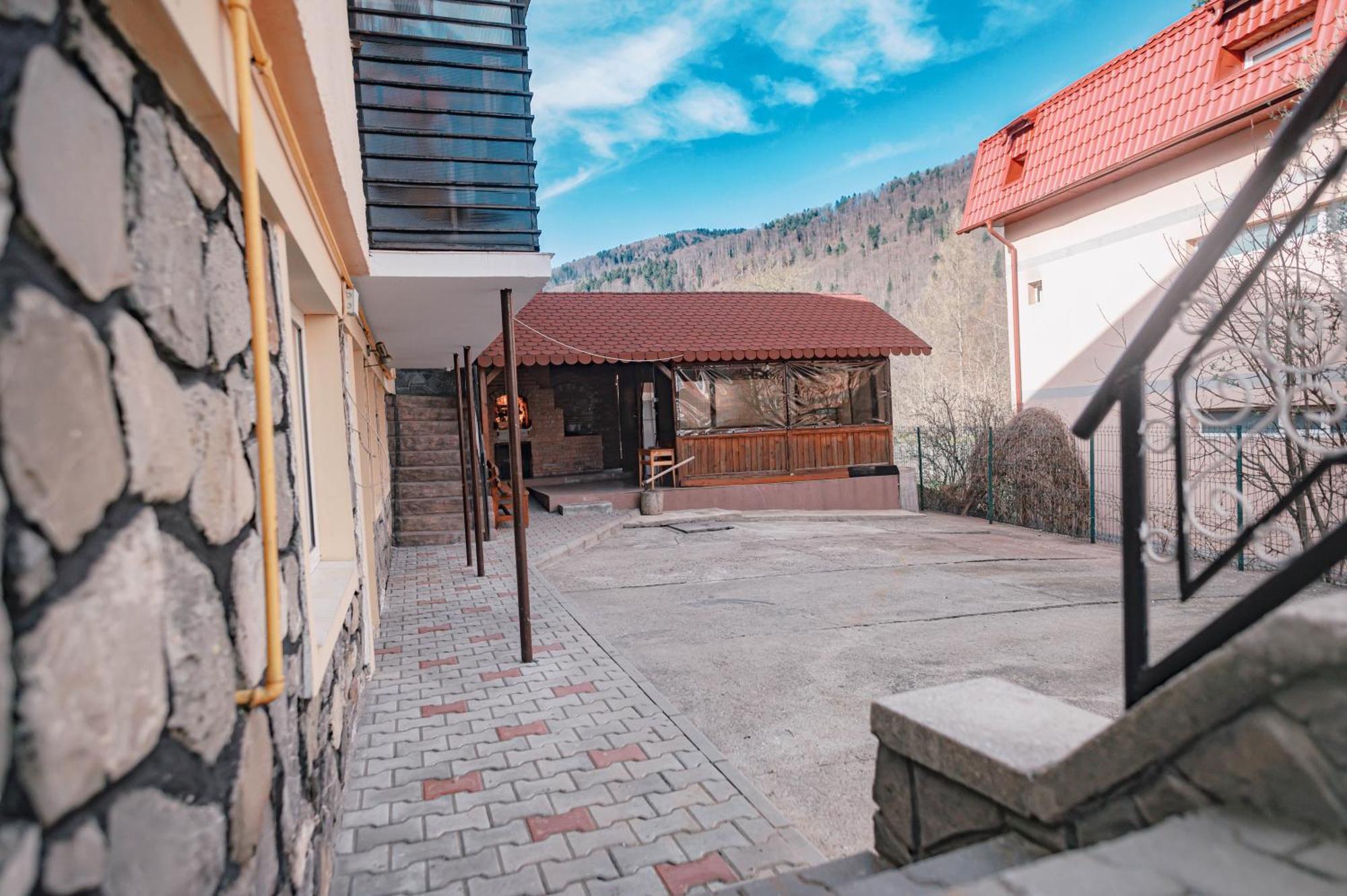 Hotel Alpine Bliss Sinaia Exterior foto